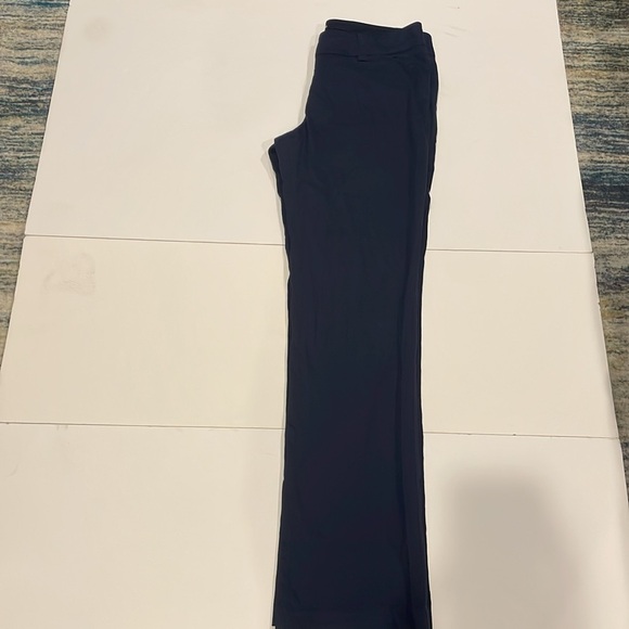 H&M Women’s Navy Blue Work Pants Size 8 - Picture 6 of 7